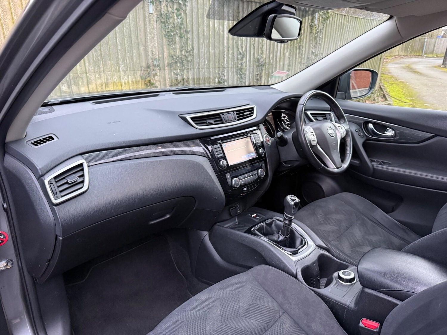 Used Nissan X-Trail for sale - 77611768: Photo 17