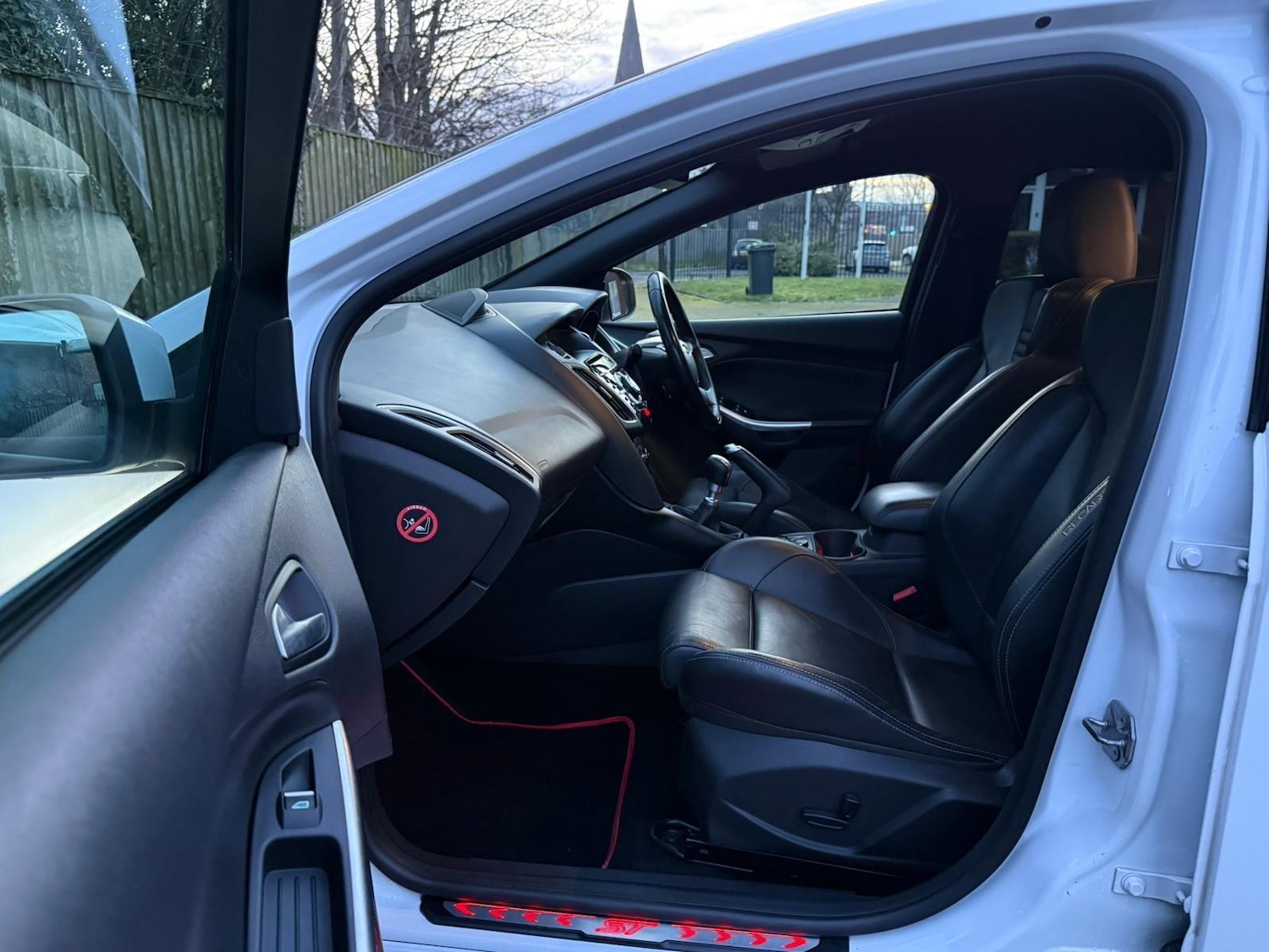 Used Ford Focus 2014 for sale - 77166515: Photo 18