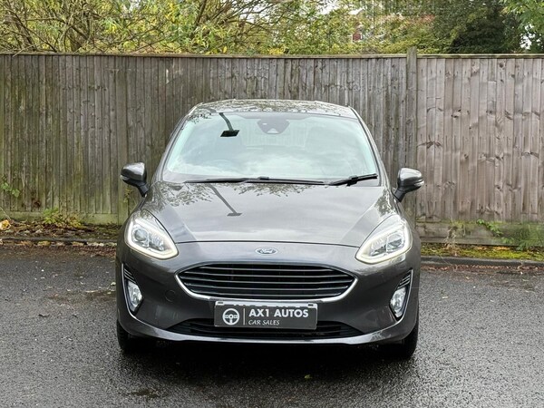 Used Ford Fiesta 2019 for sale - 76002330: Photo 2