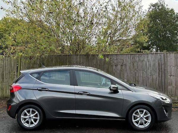 Used Ford Fiesta 2019 for sale - 76002330: Photo 4