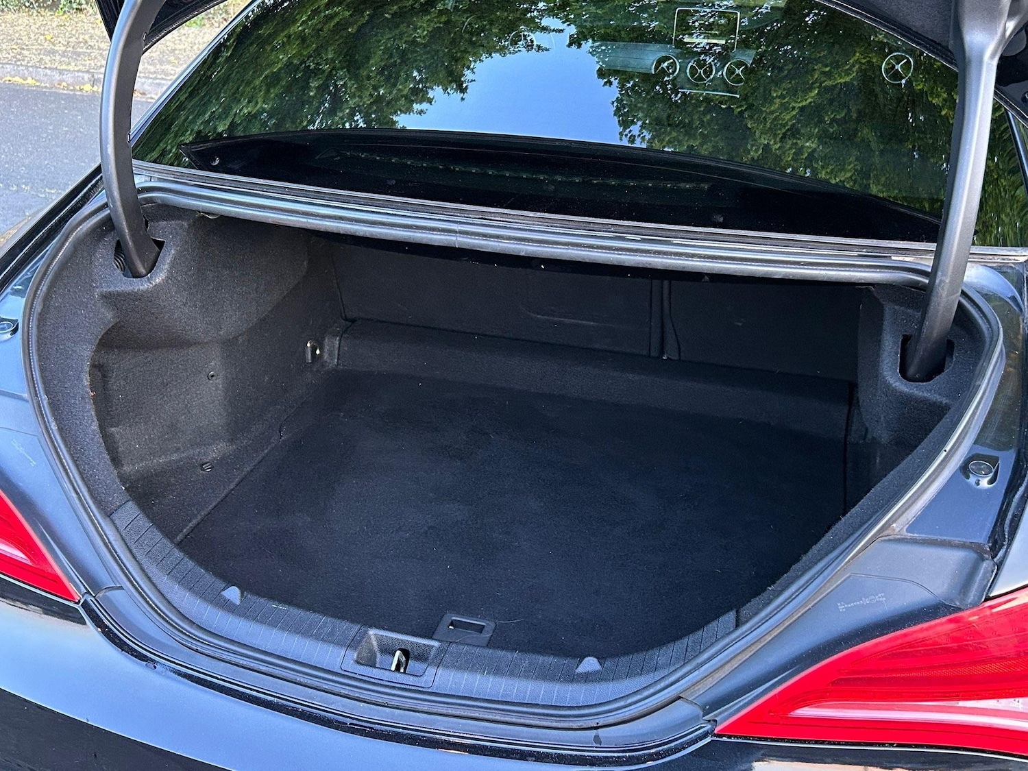 Used Mercedes-Benz CLA 2018 for sale - 76660575: Photo 9