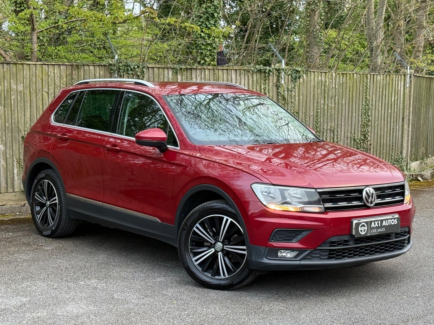 Used Volkswagen Tiguan for sale - 78214590: Photo 1