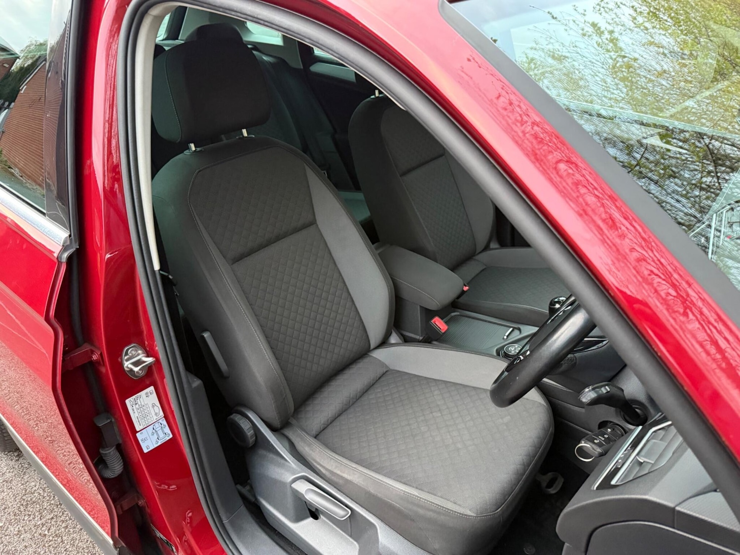 Used Volkswagen Tiguan for sale - 78214590: Photo 13