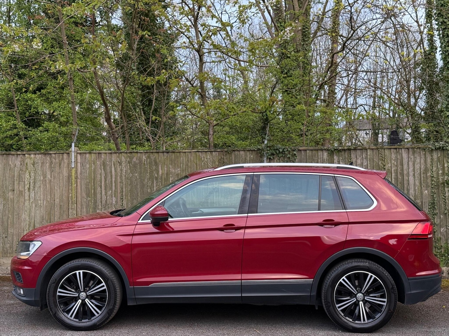 Used Volkswagen Tiguan for sale - 78214590: Photo 5