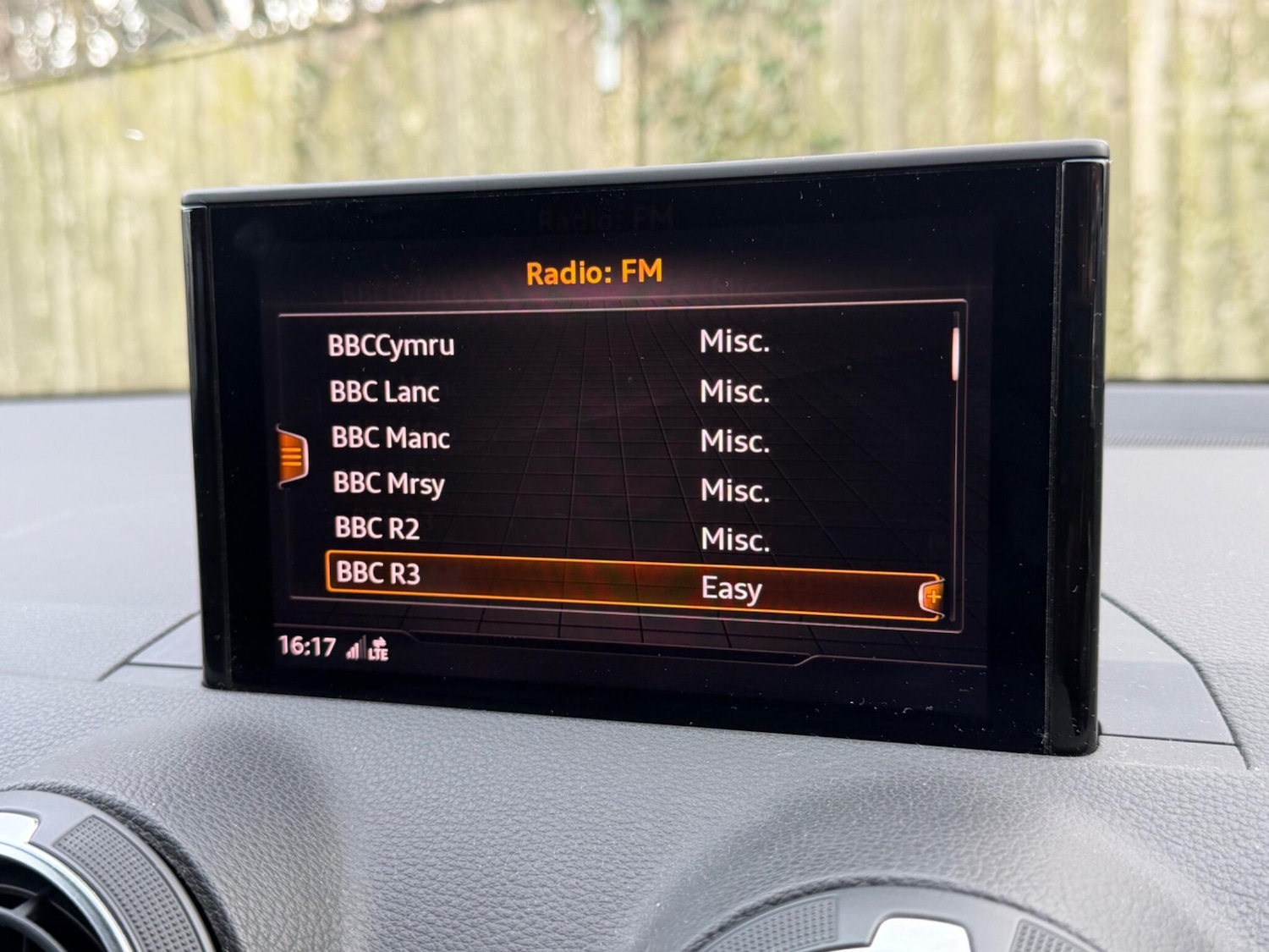 Used Audi Q2 for sale - 77559679: Photo 32