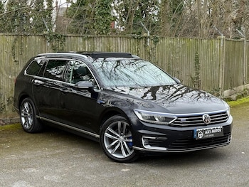Used Volkswagen Passat 2017 for sale - 77670695: Photo