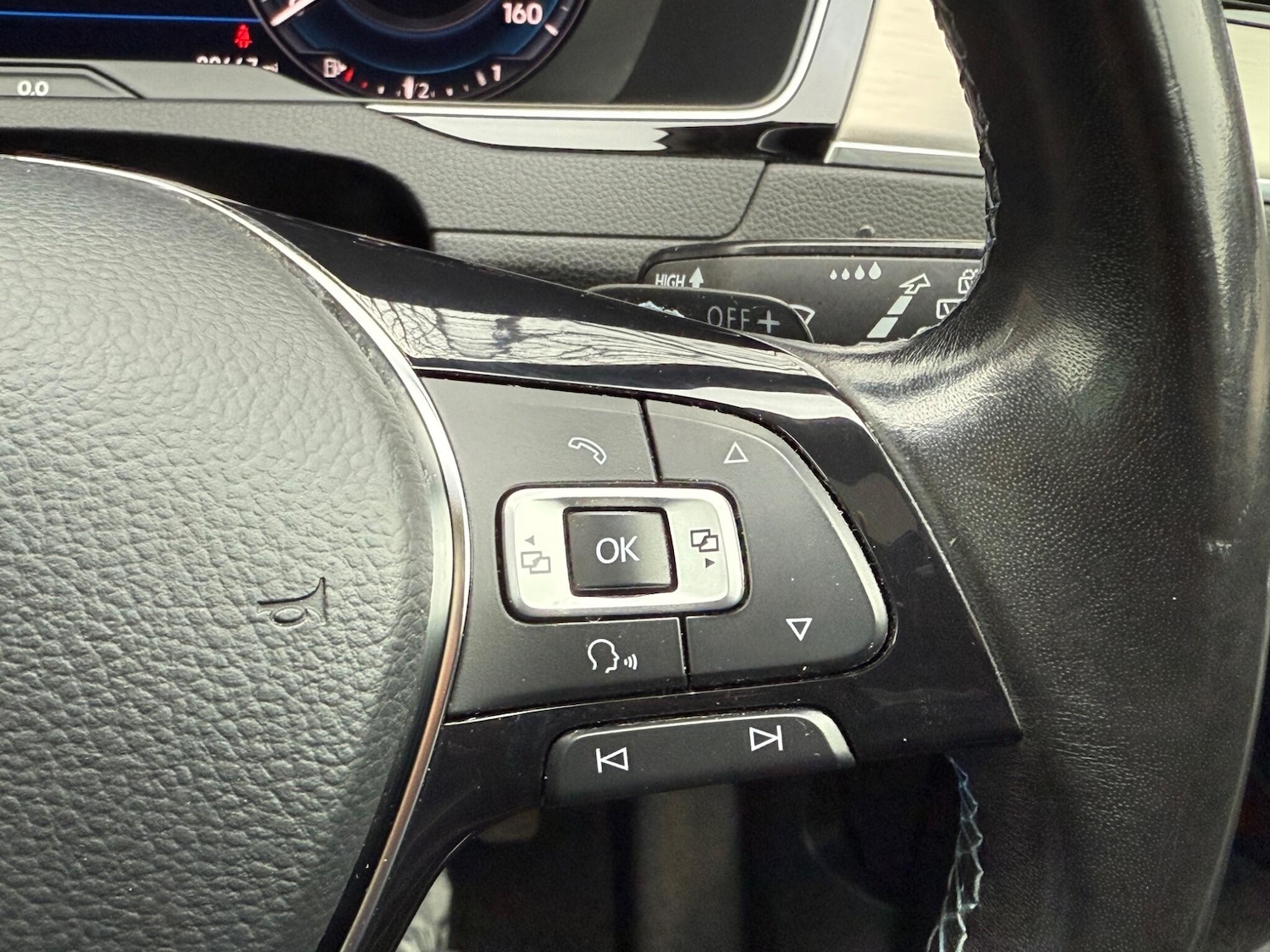 Used Volkswagen Passat for sale - 77670695: Photo 31