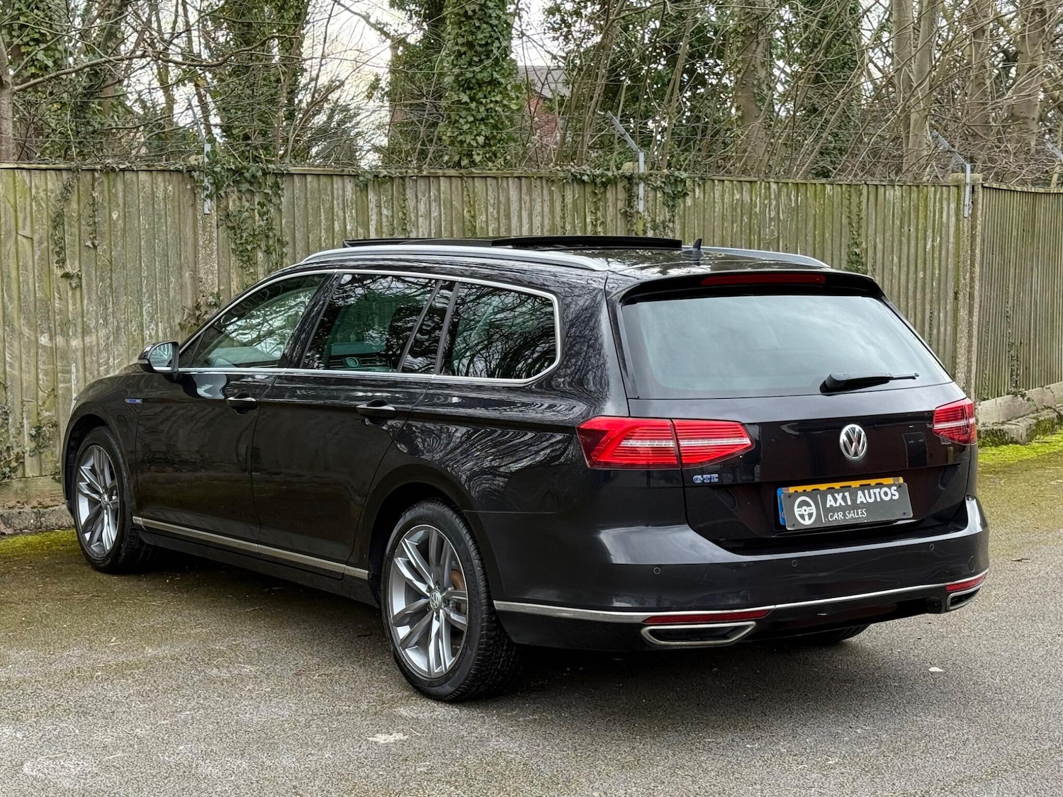 Used Volkswagen Passat for sale - 77670695: Photo 4