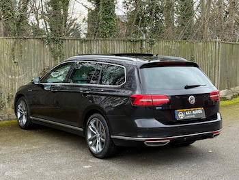 Used Volkswagen Passat 2017 for sale - 77670695: Photo