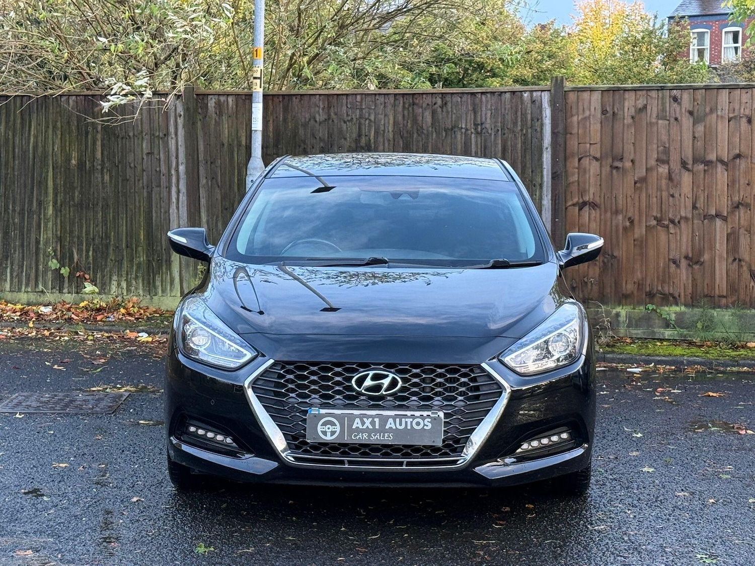 Used Hyundai i40 2018 for sale - 76660555: Photo 2