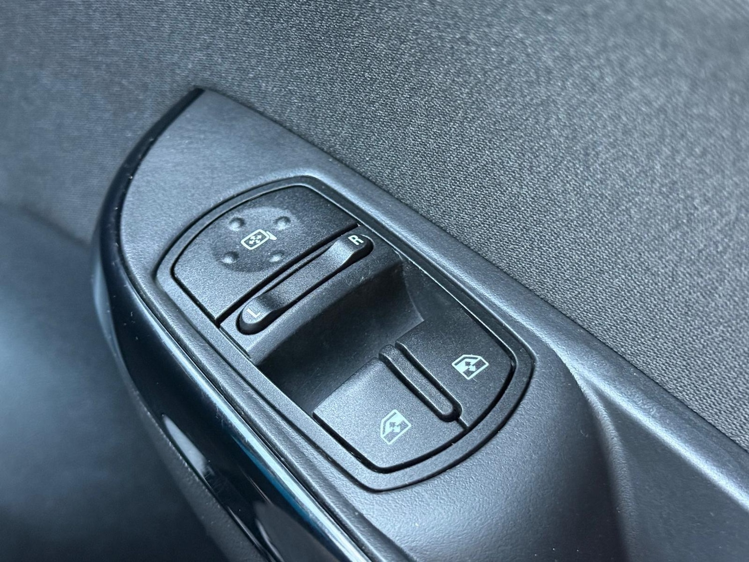 Used Vauxhall Corsa 2019 for sale - 76538567: Photo 23