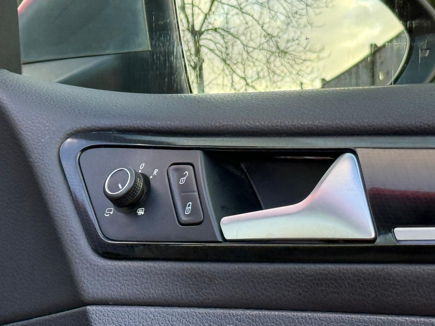 Used Volkswagen Golf 2015 for sale - 77016845: Photo 24