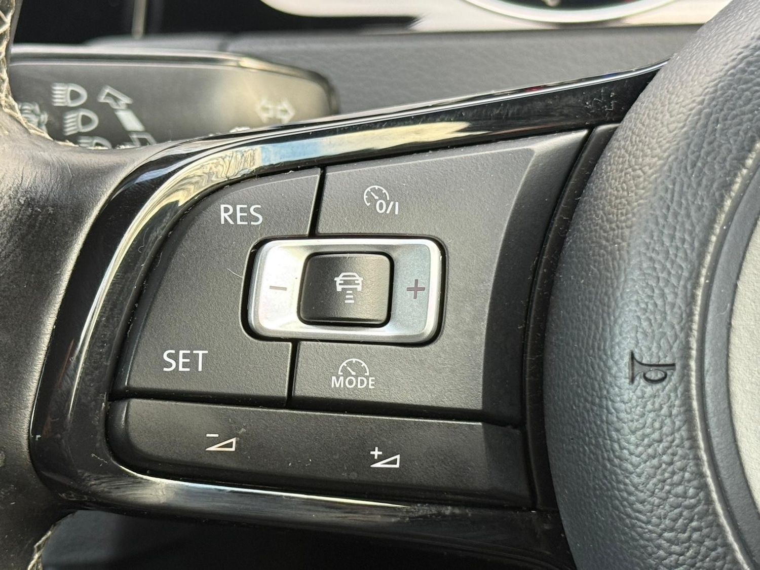 Used Volkswagen Golf 2015 for sale - 77016845: Photo 28