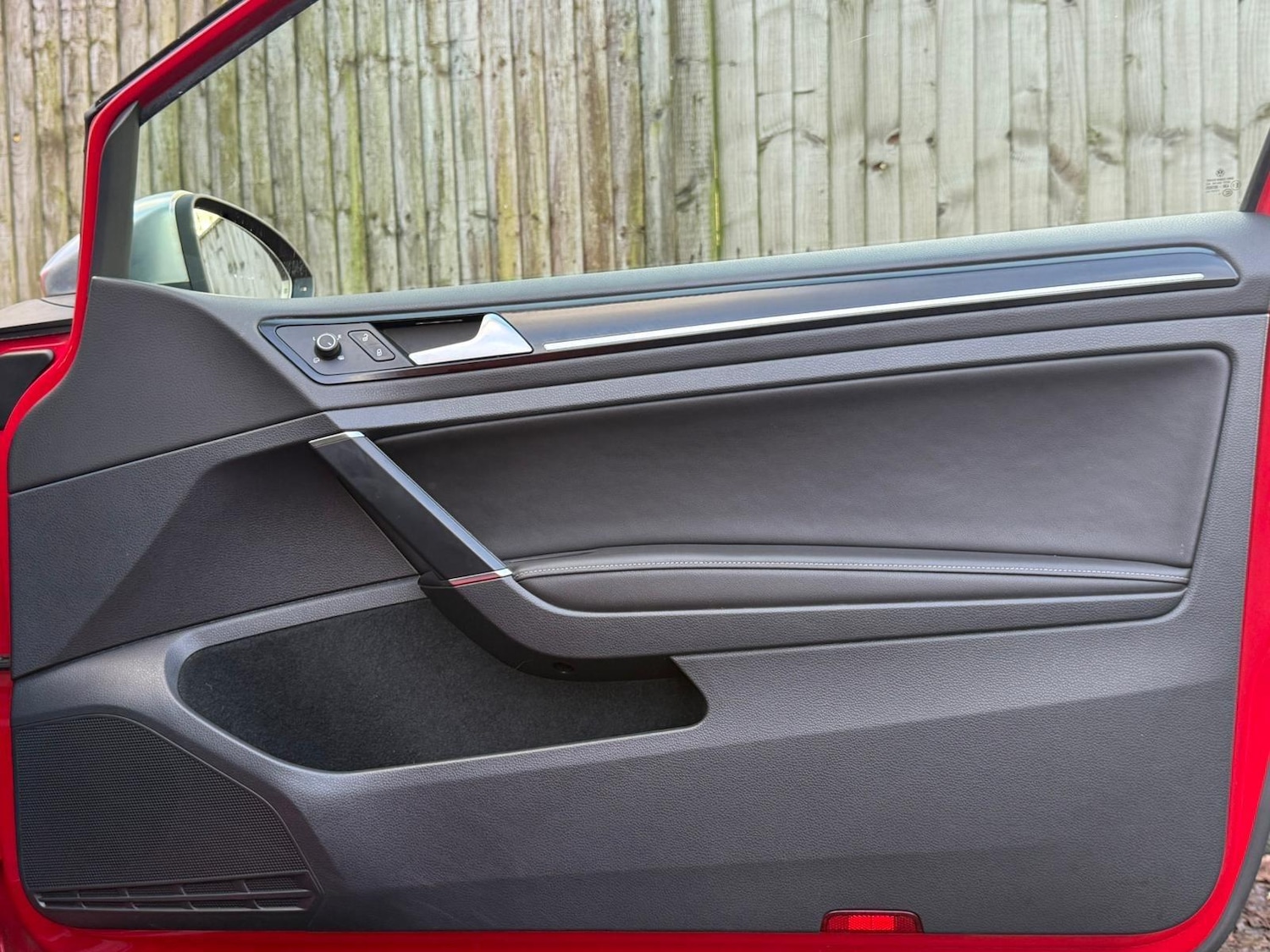 Used Volkswagen Golf 2015 for sale - 77016845: Photo 29