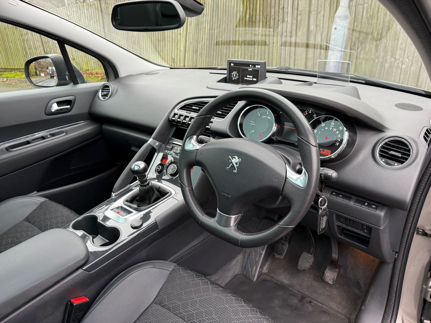 Used Peugeot 3008 2016 for sale - 76727222: Photo 14