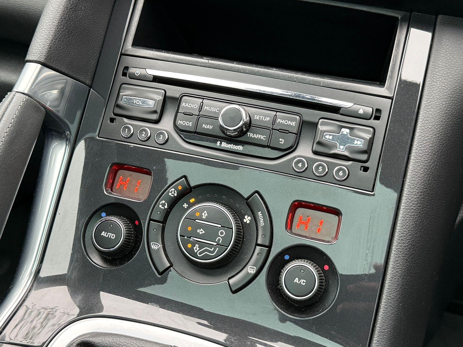 Used Peugeot 3008 2016 for sale - 76727222: Photo 17