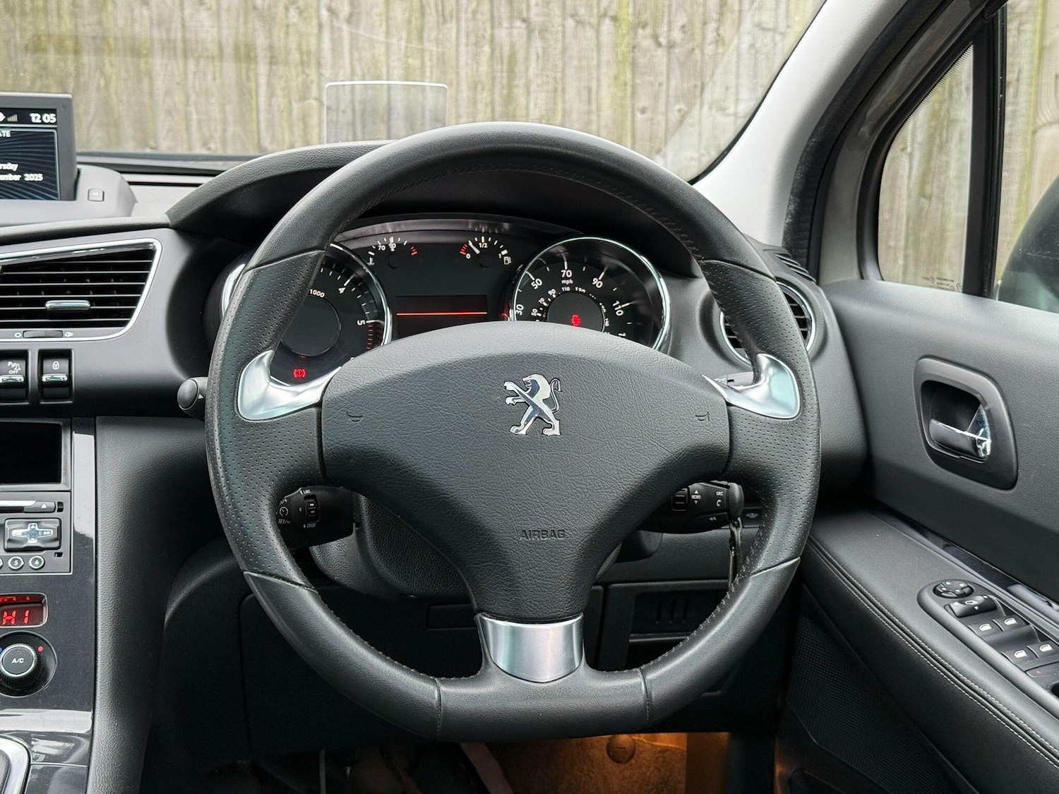 Used Peugeot 3008 2016 for sale - 76727222: Photo 34