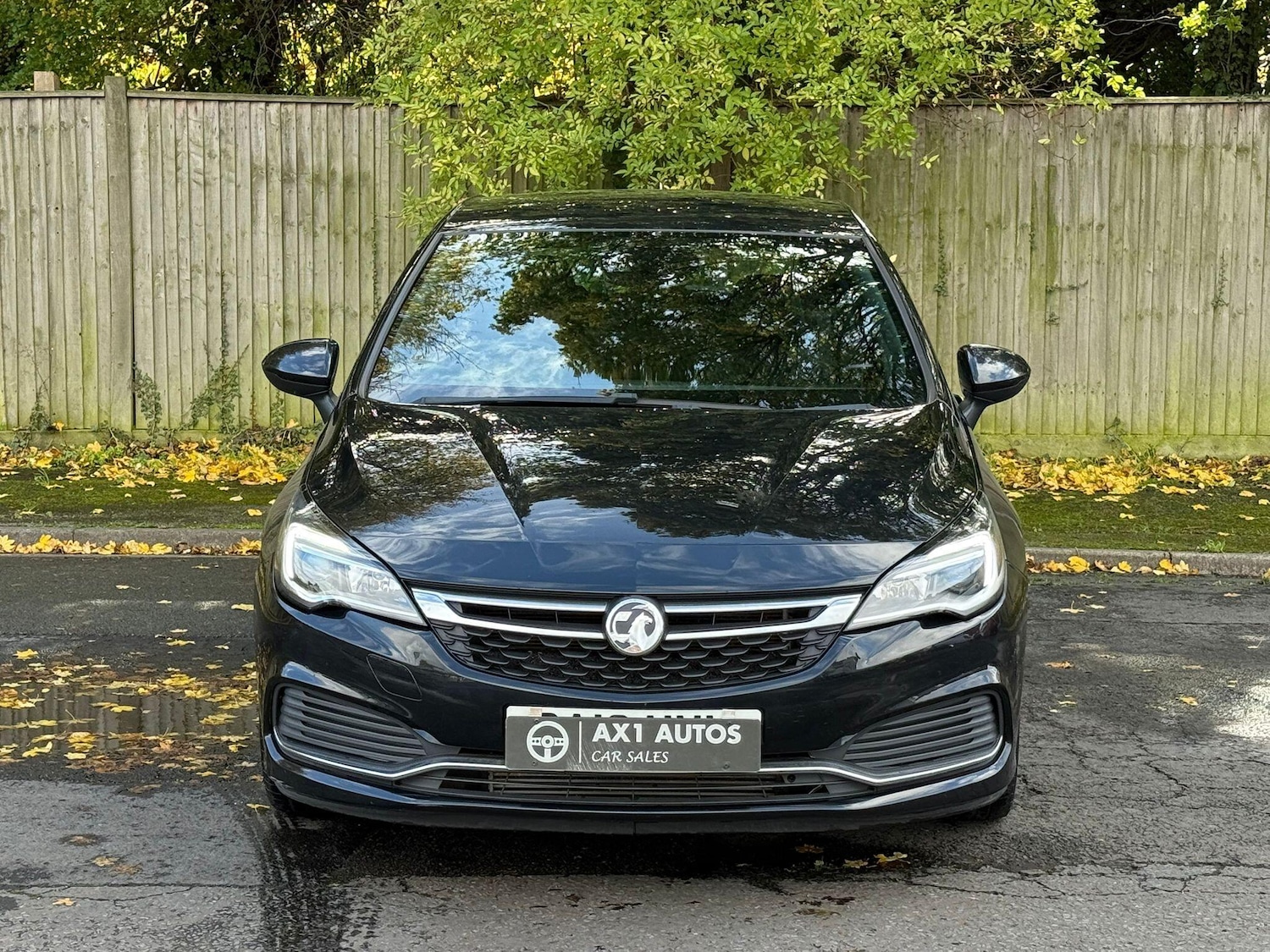 Used Vauxhall Astra 2018 for sale - 76408713: Photo 2
