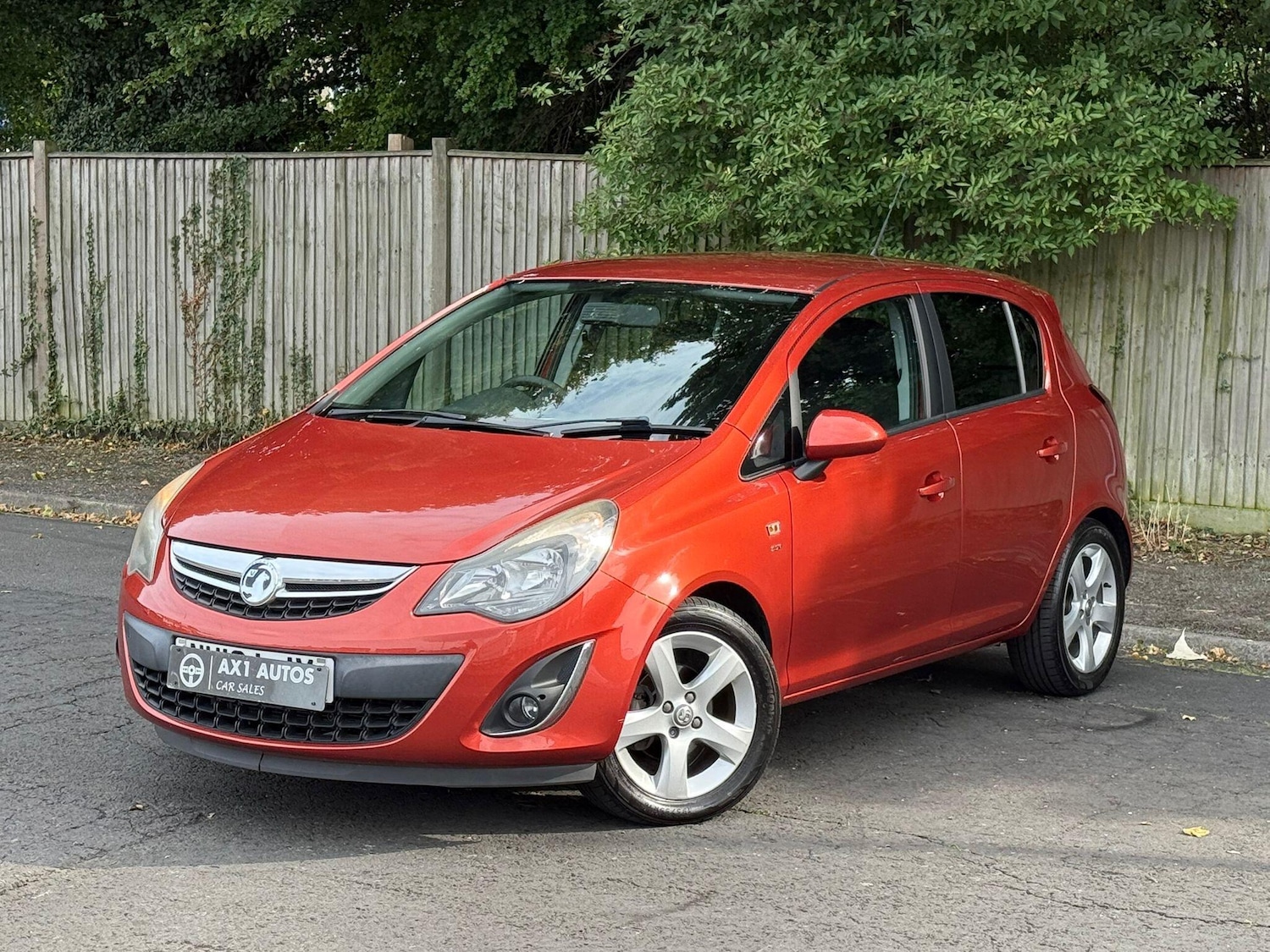 Used Vauxhall Corsa 2012 for sale - 76660564: Photo 3