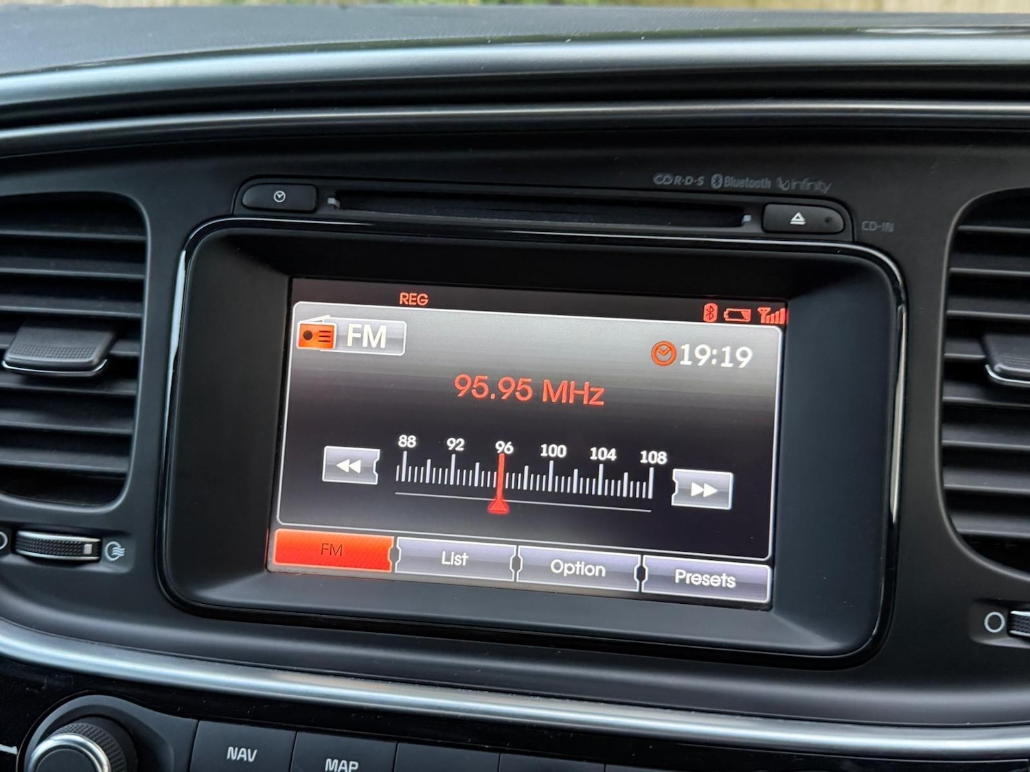 Used Kia Optima 2015 for sale - 76660562: Photo 24