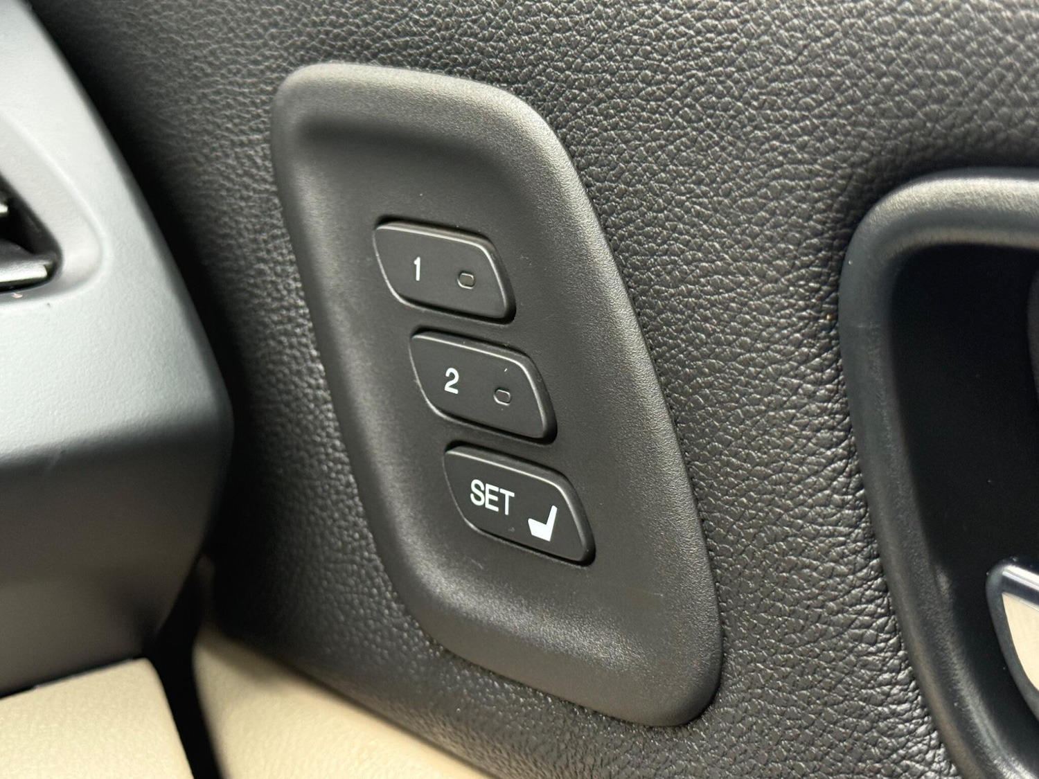 Used Honda CR-V 2013 for sale - 77982516: Photo 18