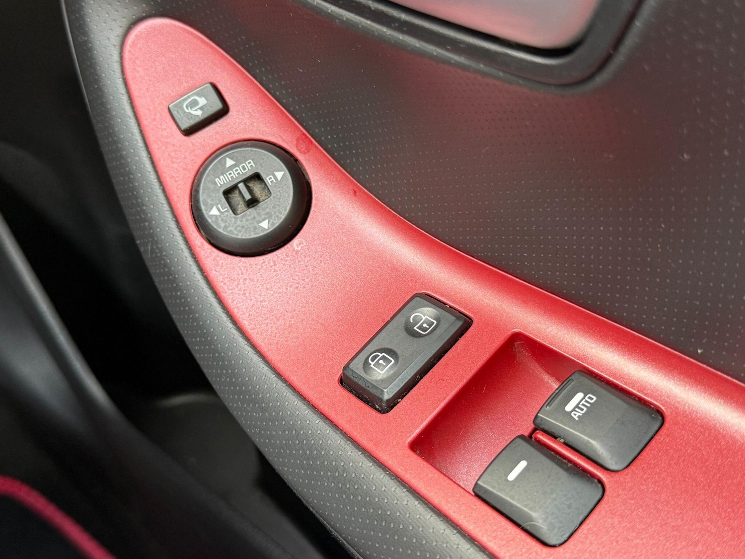 Used Kia Picanto 2016 for sale - 76660556: Photo 30