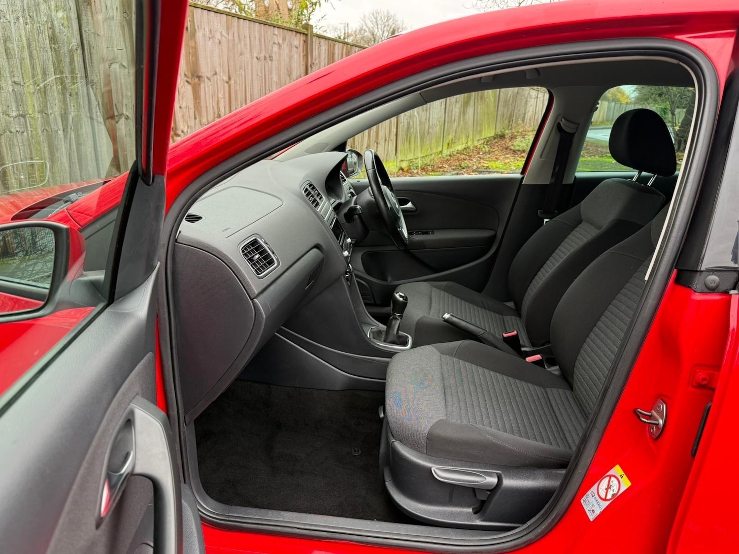 Used Volkswagen Polo 2013 for sale - 76660577: Photo 10