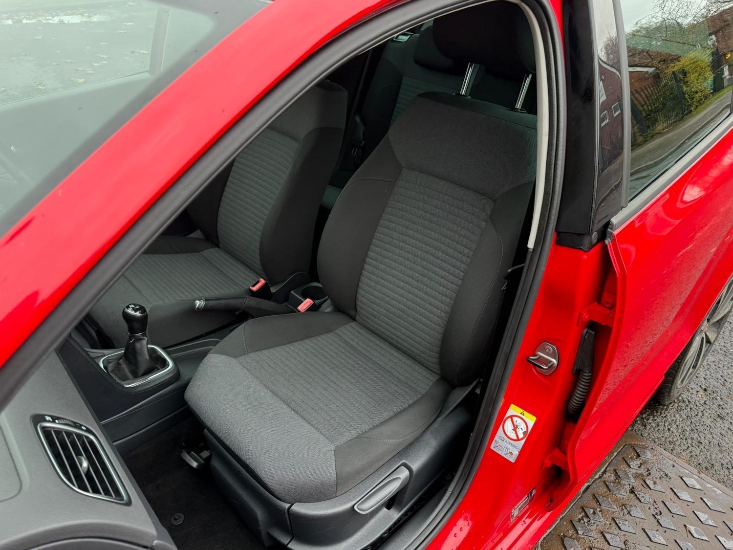 Used Volkswagen Polo 2013 for sale - 76660577: Photo 11