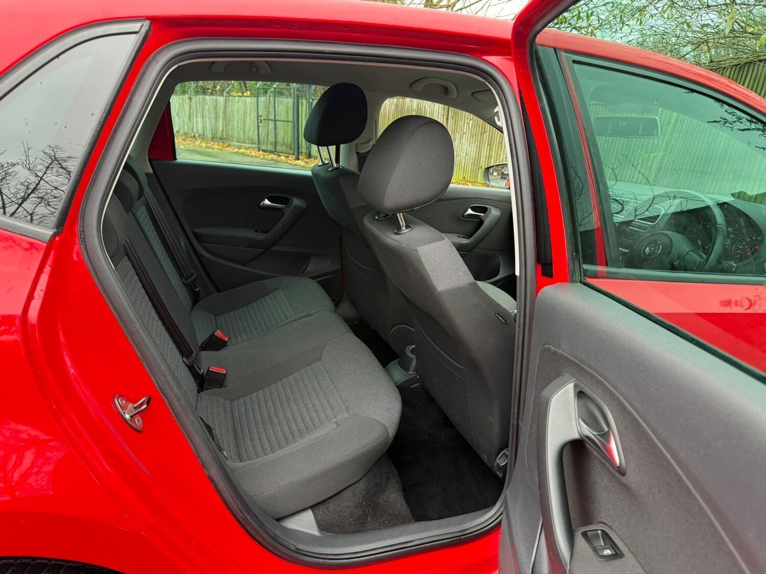 Used Volkswagen Polo 2013 for sale - 76660577: Photo 13