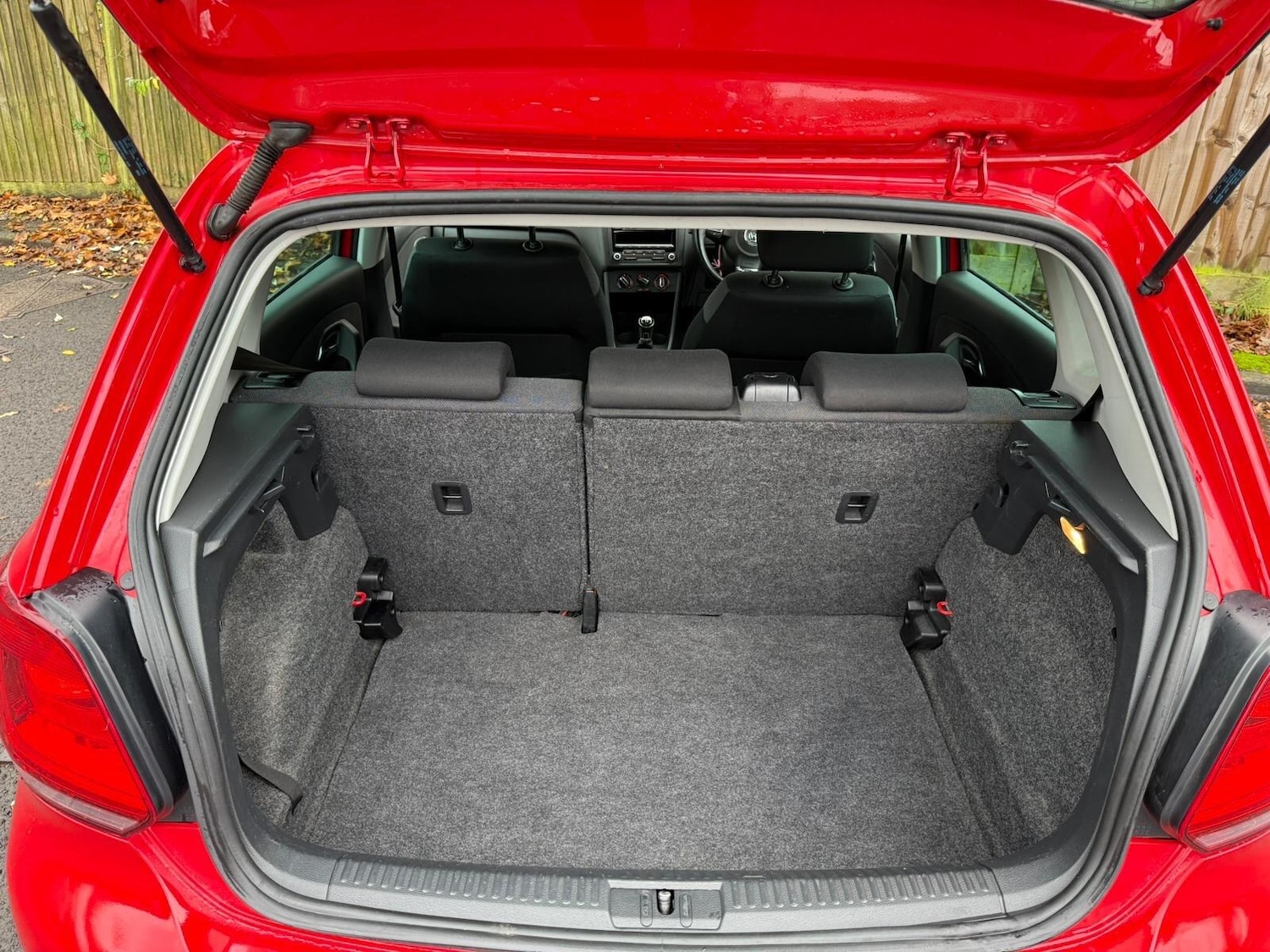 Used Volkswagen Polo 2013 for sale - 76660577: Photo 14