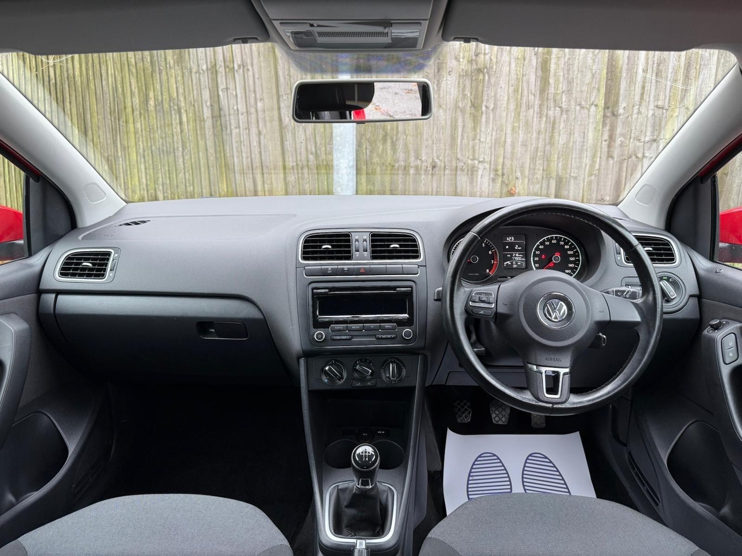 Used Volkswagen Polo 2013 for sale - 76660577: Photo 16