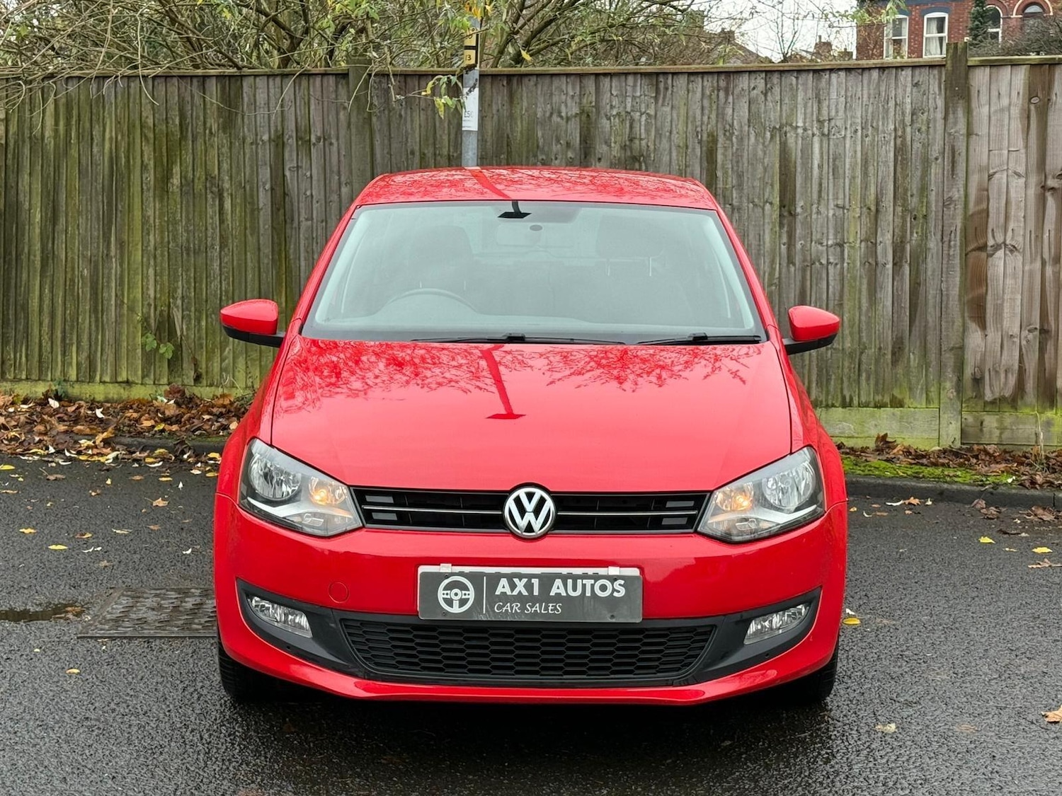 Used Volkswagen Polo 2013 for sale - 76660577: Photo 2