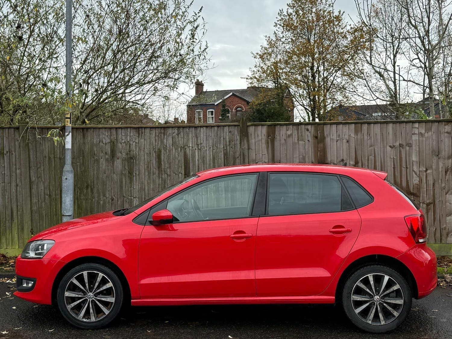 Used Volkswagen Polo 2013 for sale - 76660577: Photo 4