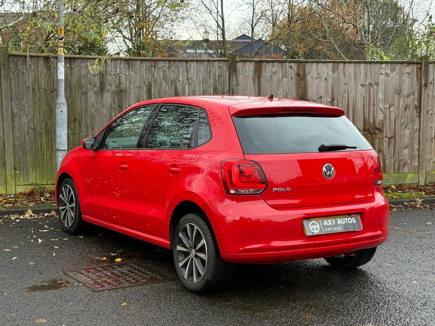 Used Volkswagen Polo 2013 for sale - 76660577: Photo 6