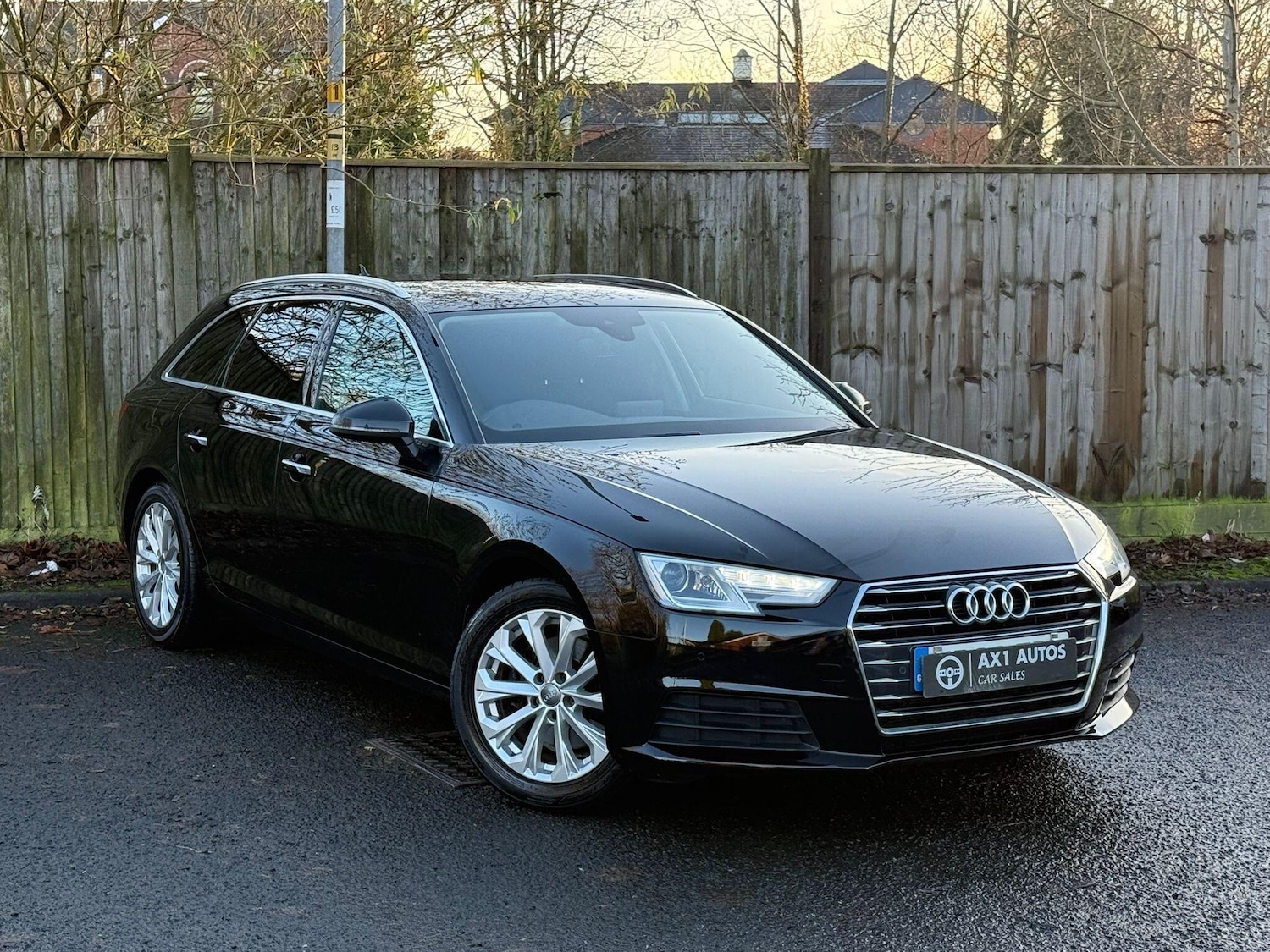 Used Audi A4 2017 for sale - 76926179: Photo 1