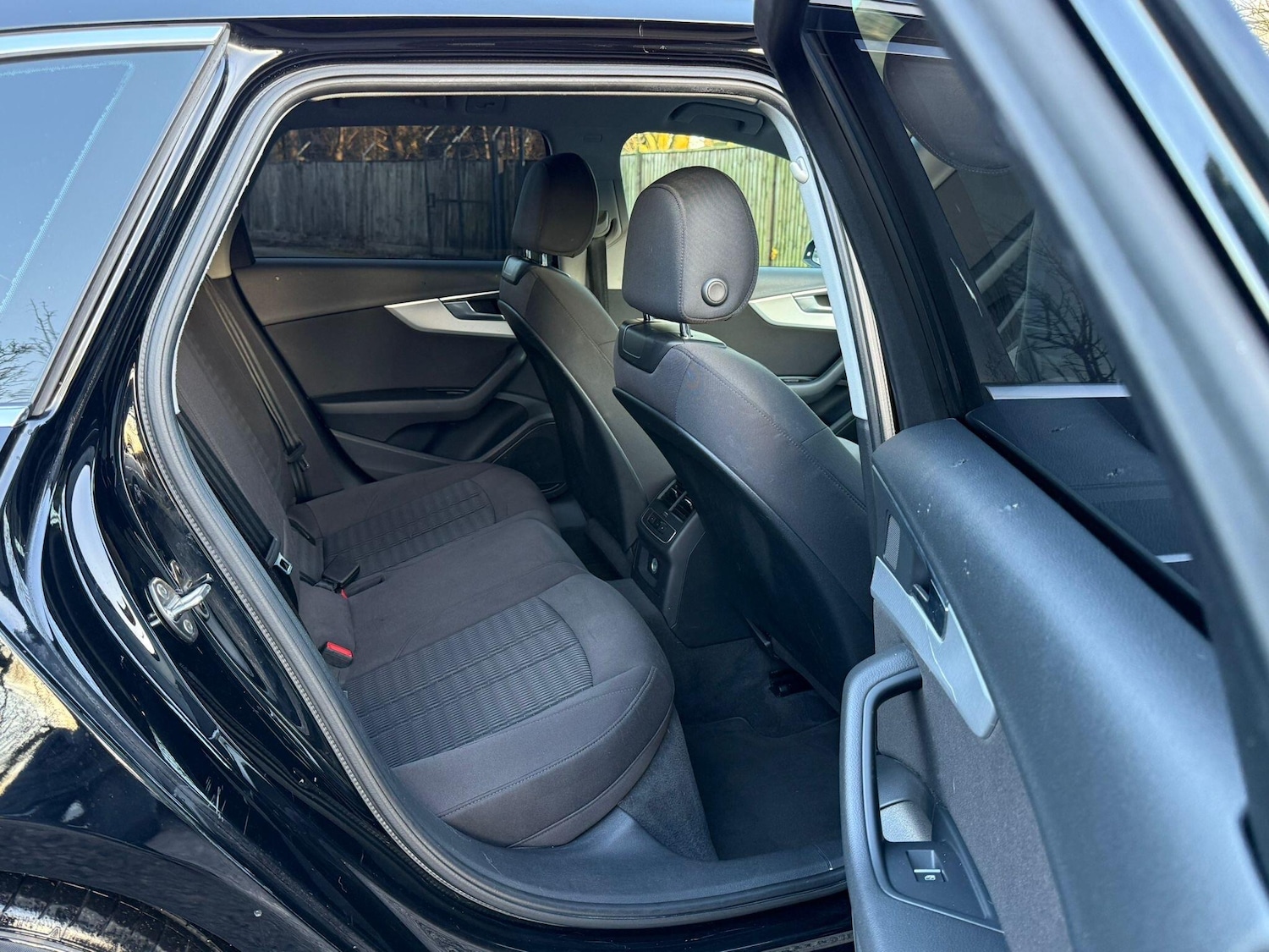 Used Audi A4 2017 for sale - 76926179: Photo 13