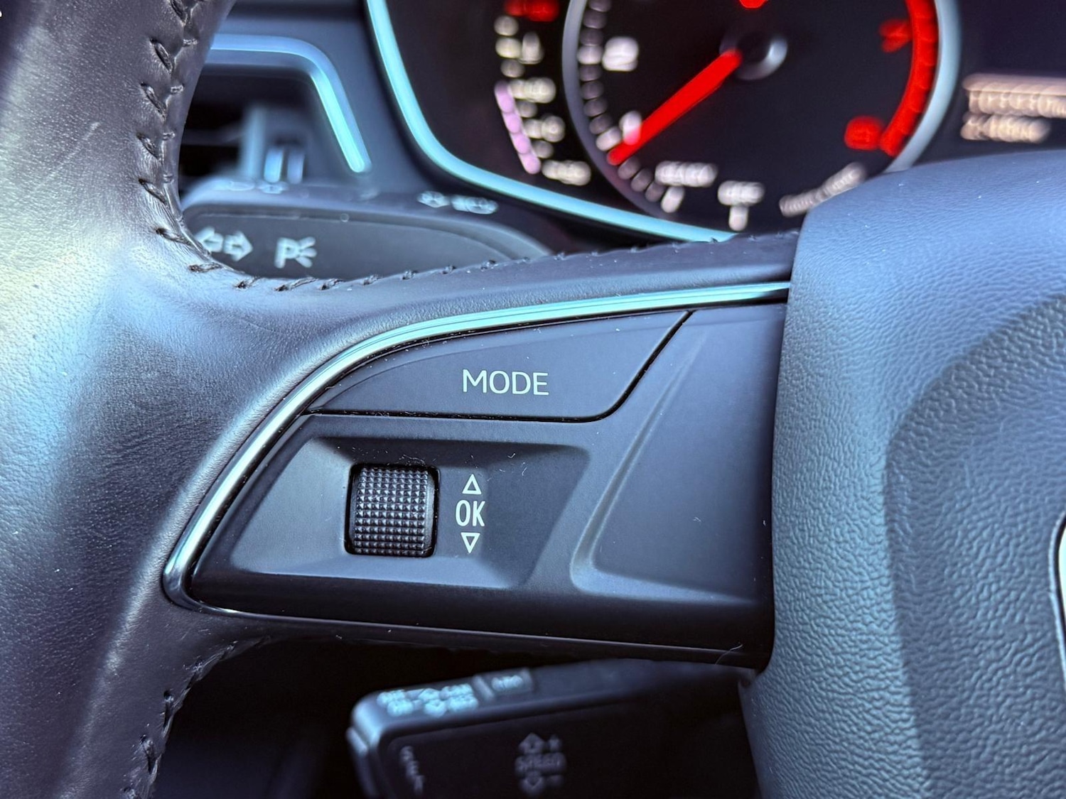 Used Audi A4 2017 for sale - 76926179: Photo 26