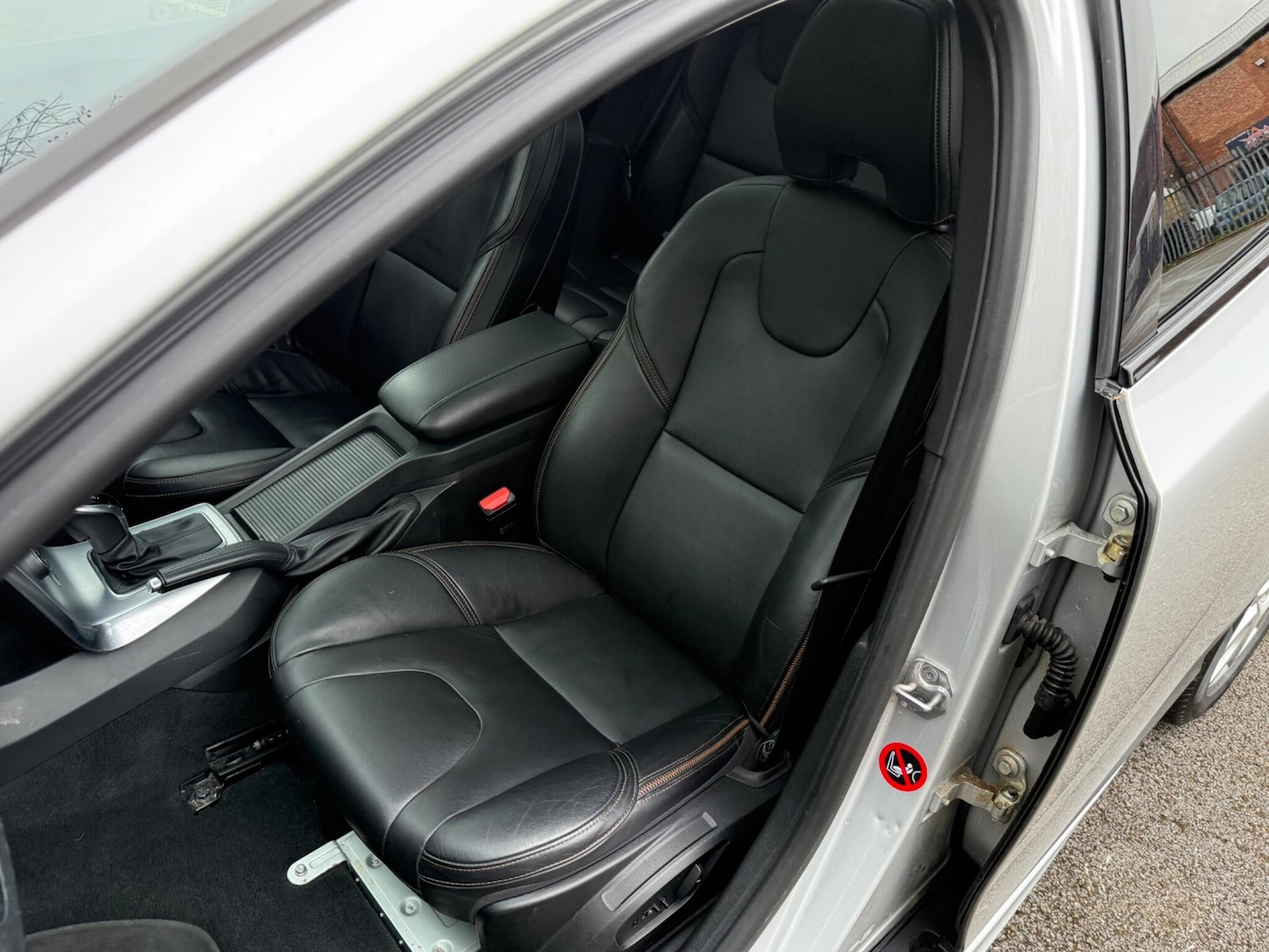 Used Volvo V40 2018 for sale - 78100198: Photo 38