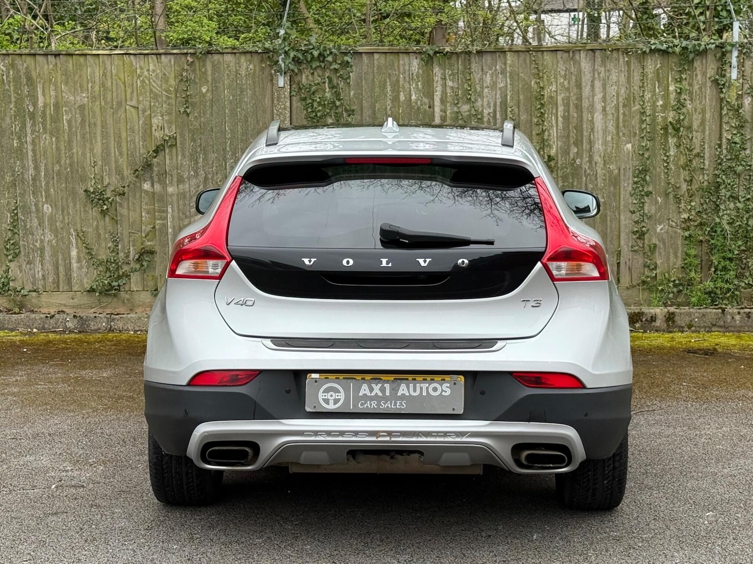 Used Volvo V40 2018 for sale - 78100198: Photo 6