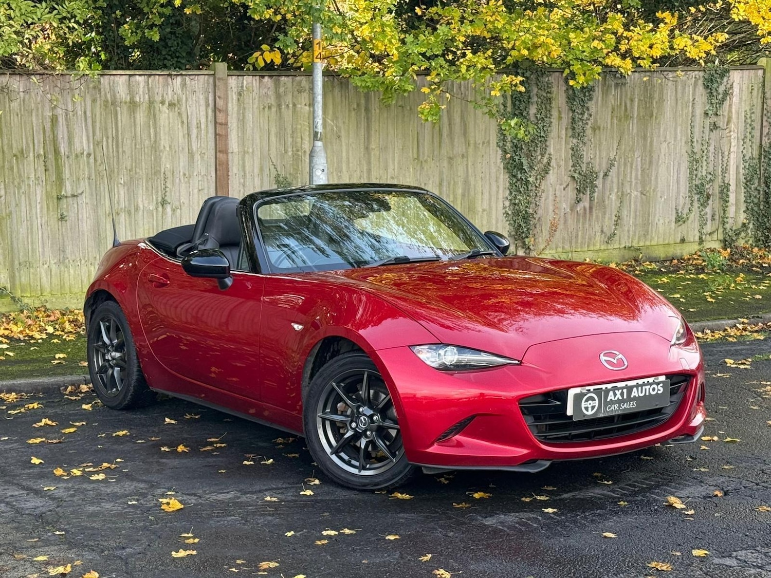 Used Mazda MX-5 2016 for sale - 76995963: Photo 2