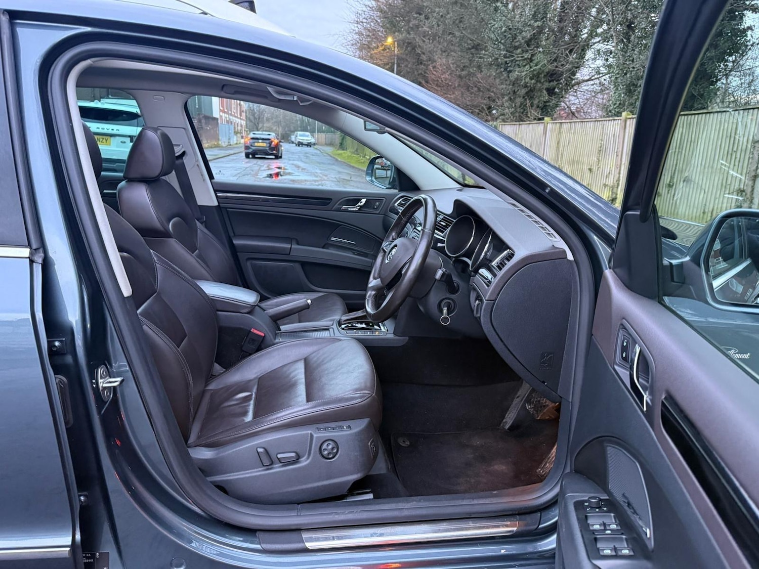 Used Skoda Superb 2015 for sale - 76936452: Photo 11