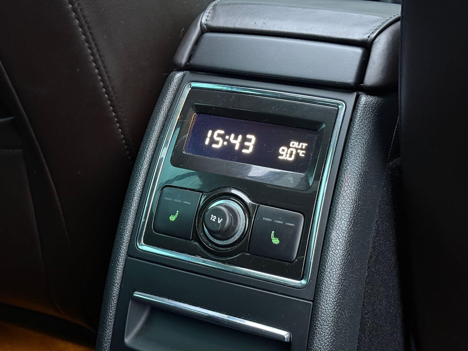 Used Skoda Superb 2015 for sale - 76936452: Photo 25