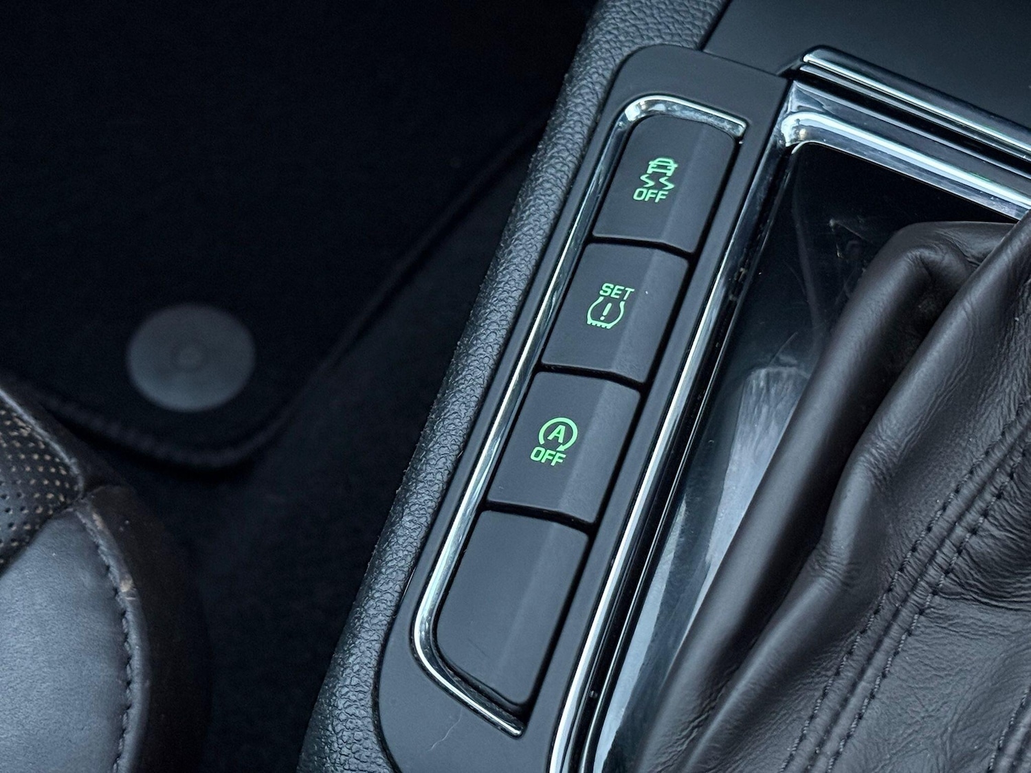 Used Skoda Superb 2015 for sale - 76936452: Photo 33