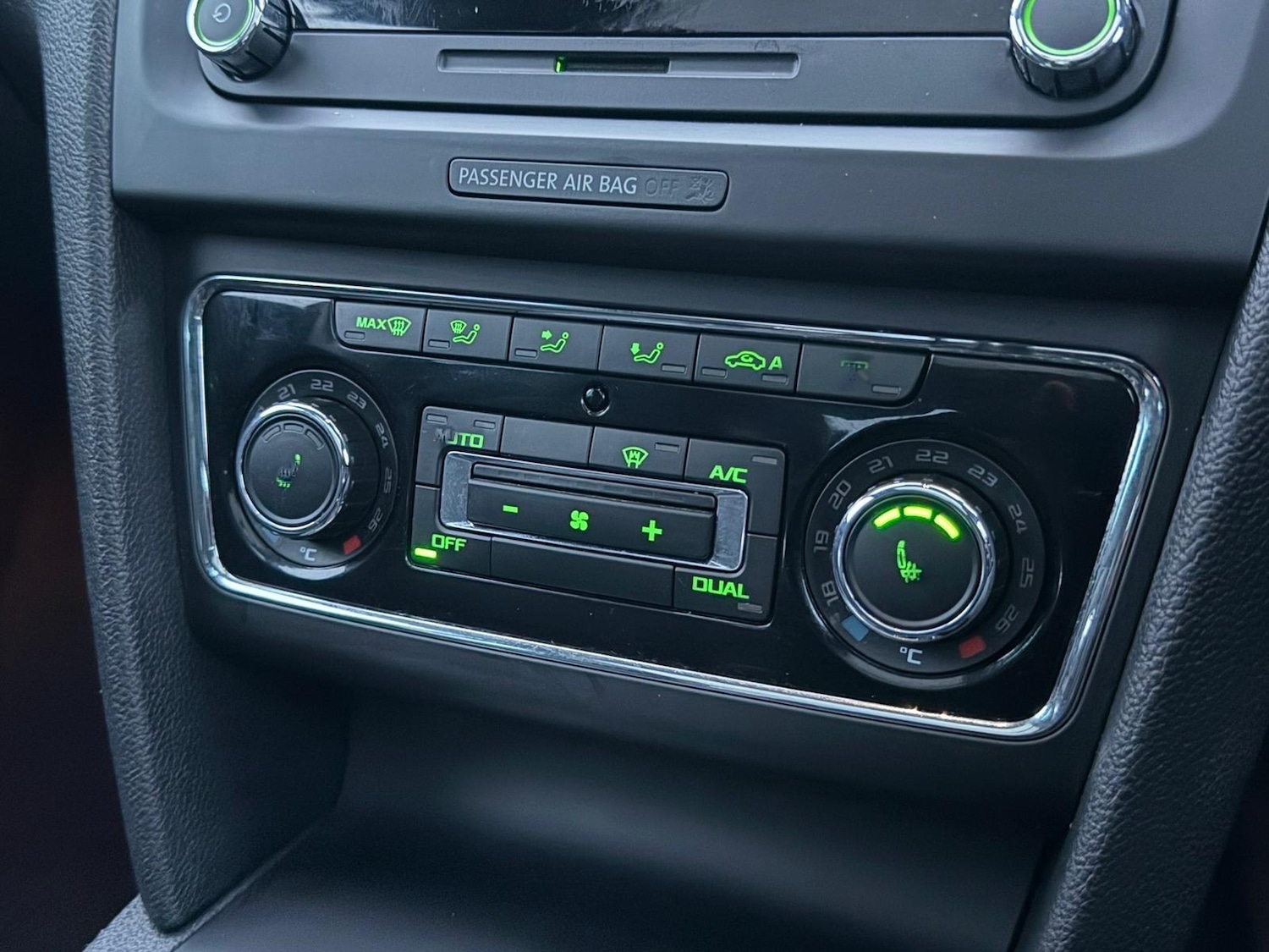 Used Skoda Superb 2015 for sale - 76936452: Photo 35