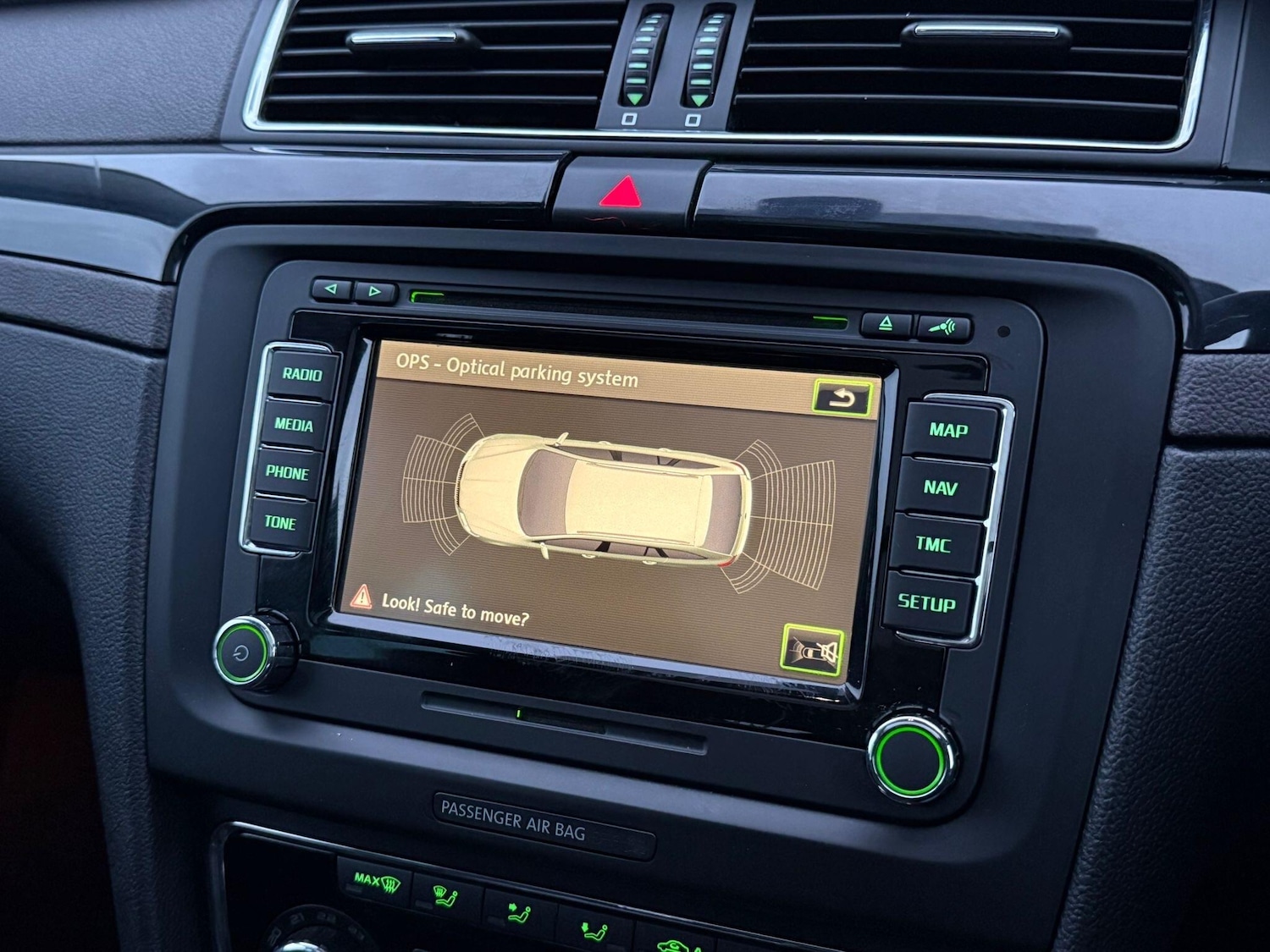 Used Skoda Superb 2015 for sale - 76936452: Photo 41