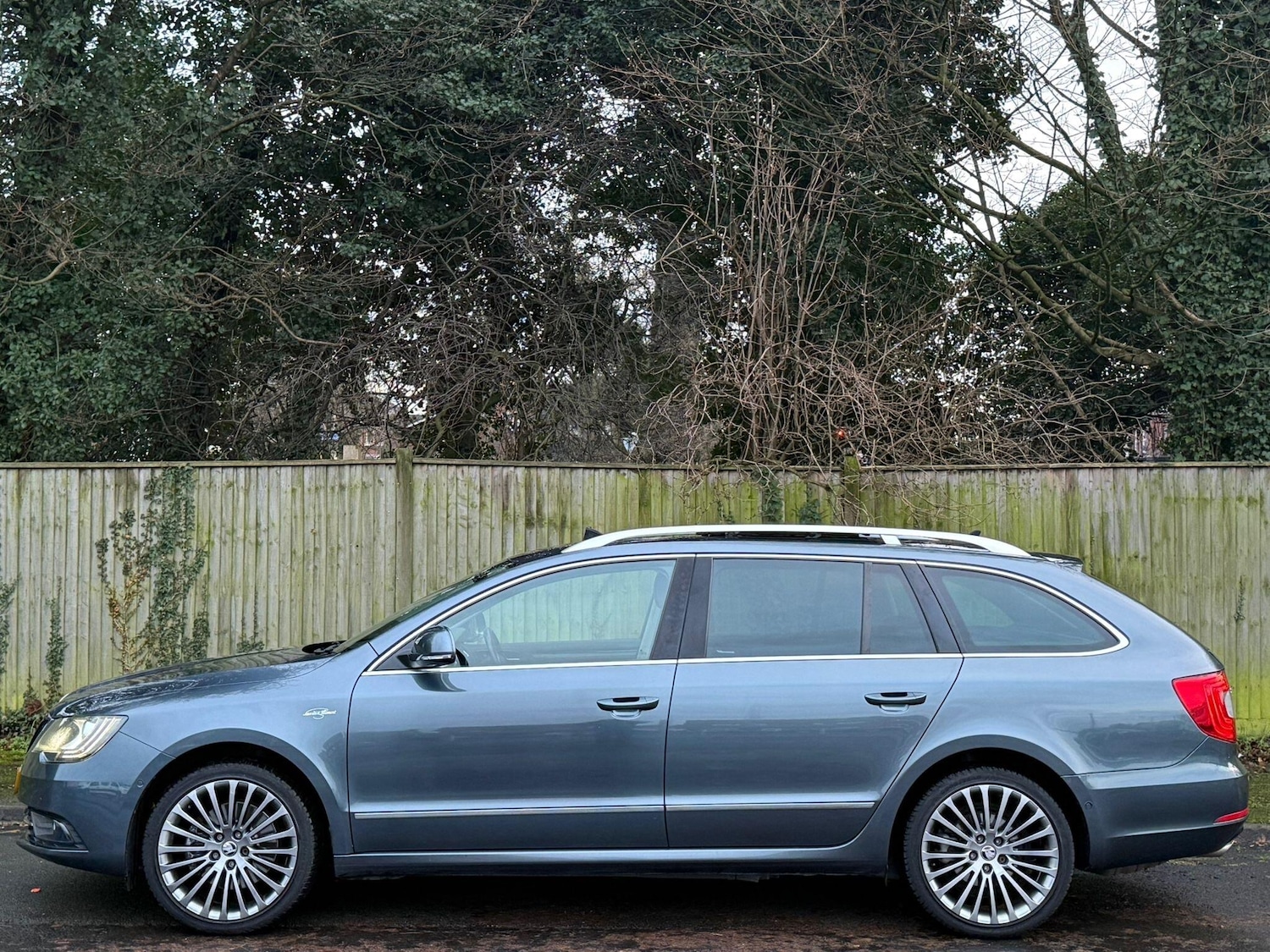 Used Skoda Superb 2015 for sale - 76936452: Photo 5