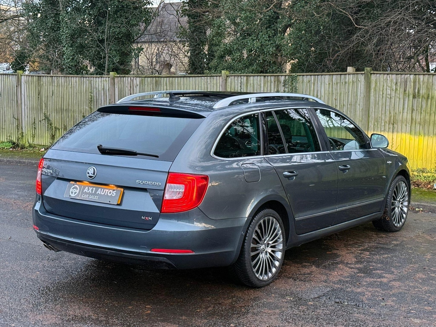 Used Skoda Superb 2015 for sale - 76936452: Photo 7