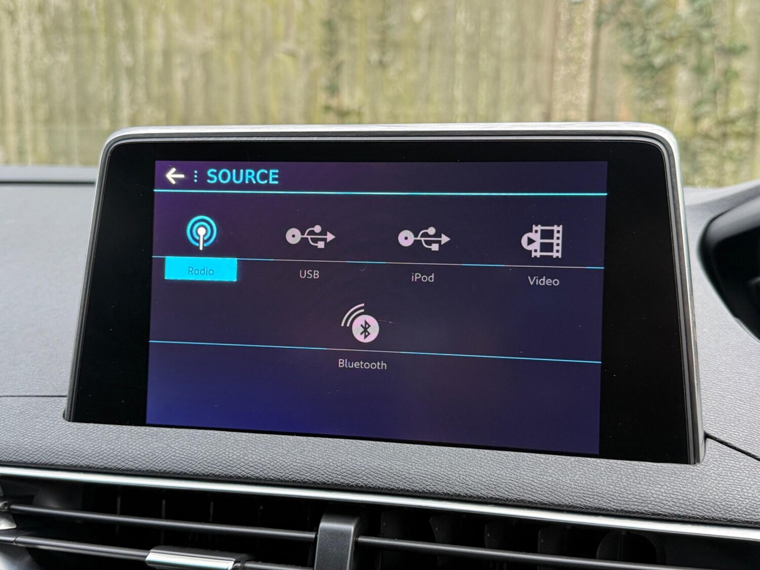 Used Peugeot 3008 2017 for sale - 77400786: Photo 28