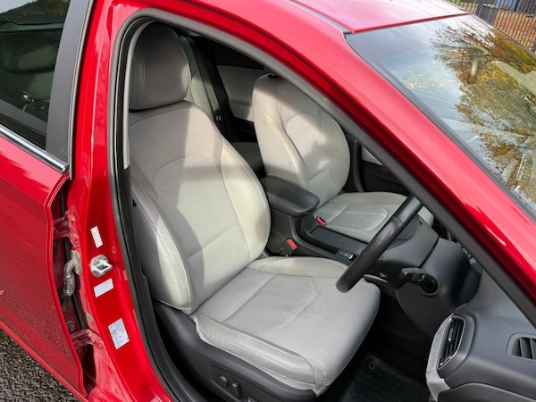Used Hyundai i30 2018 for sale - 76336656: Photo 13