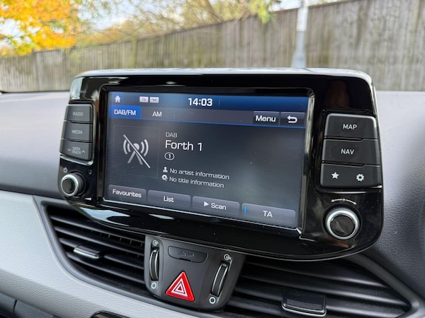 Used Hyundai i30 2018 for sale - 76336656: Photo 25